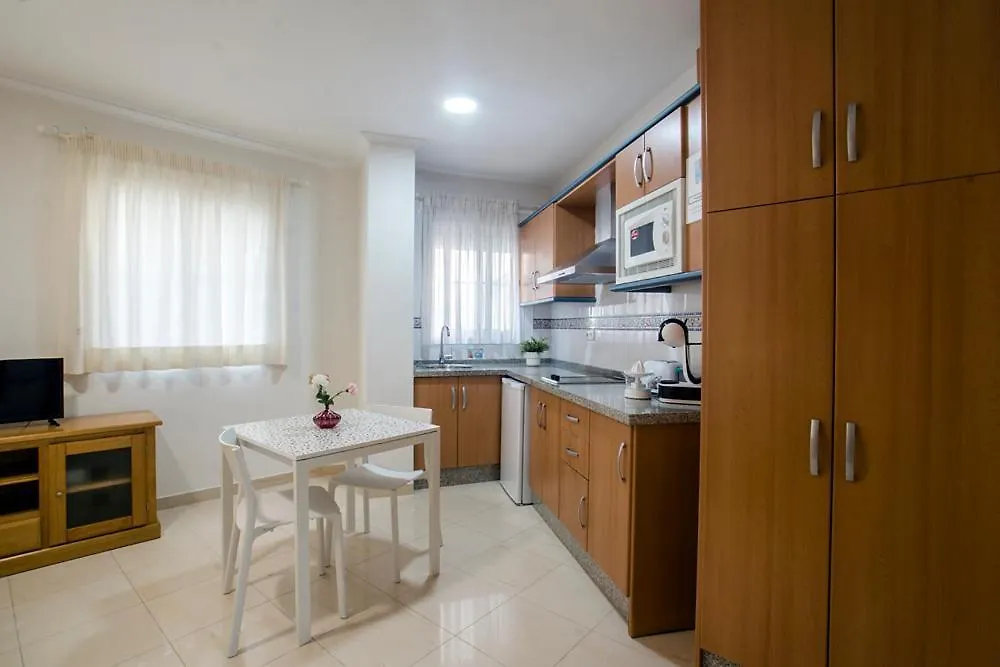 Apartamentos Amat - Only Adult - Playa El Bajondillo Torremolinos 0*,