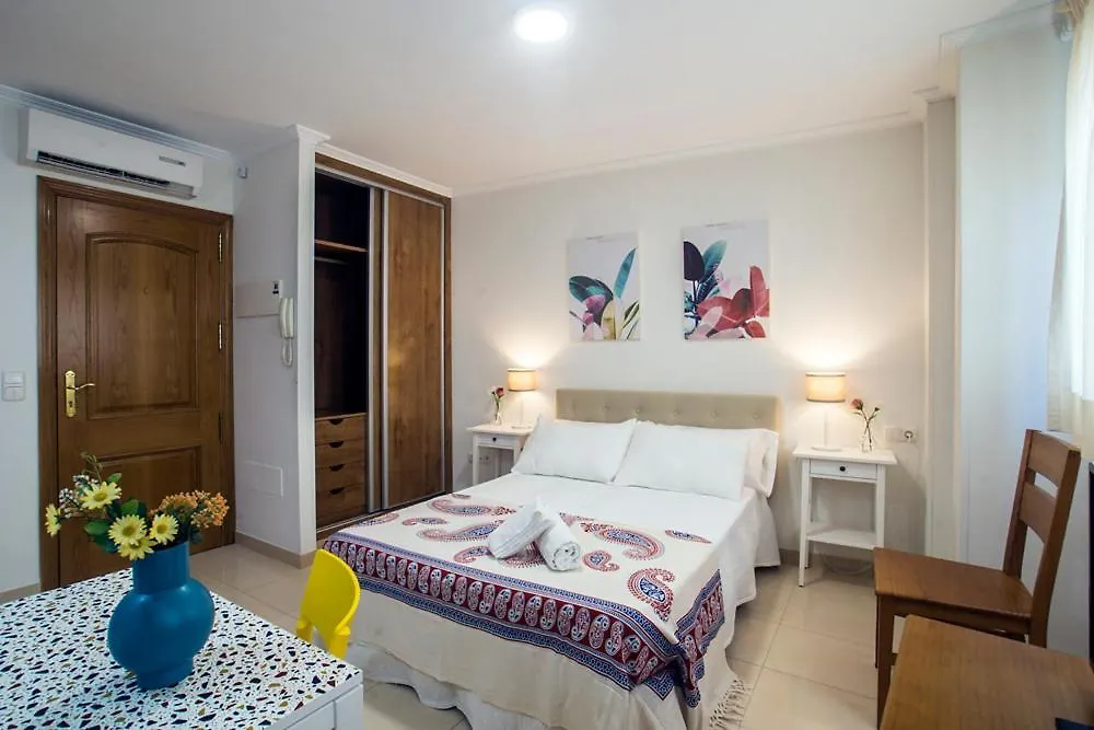 Apartamentos Amat - Only Adult - Playa El Bajondillo Torremolinos Appartamento