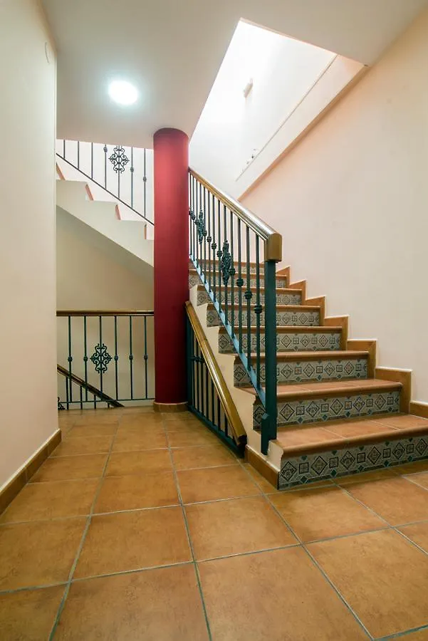 Apartamentos Amat - Only Adult - Playa El Bajondillo トレモリノス 0*,  スペイン